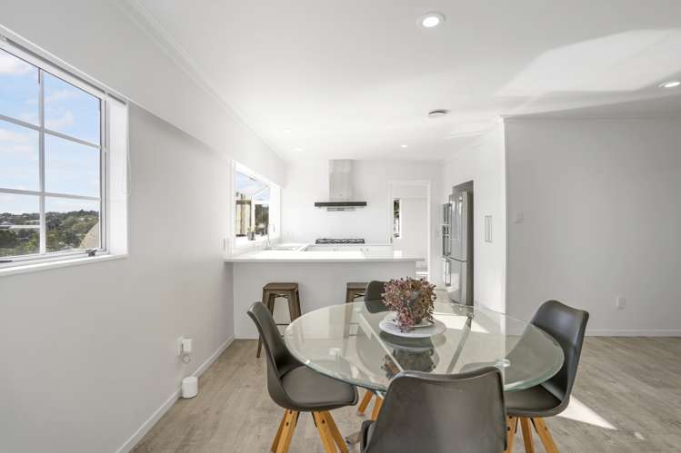 101 Everglade Drive Totara Heights_20