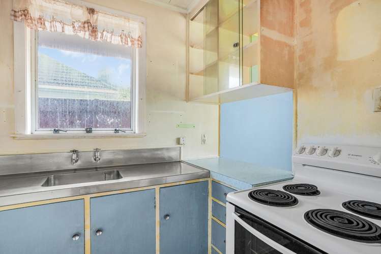 1/46 Wood Street Wainuiomata_13