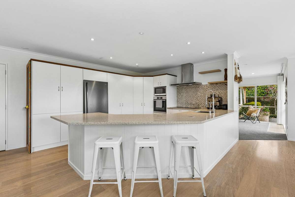 42 Farquharson Road_2