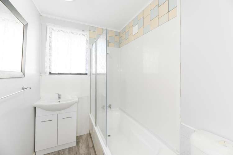 2/16 Sheehan Avenue Papakura_8