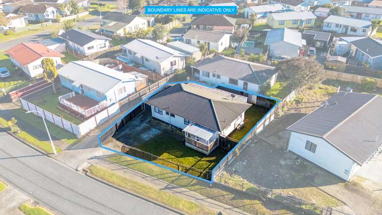 1/6 Hatherly Place Clendon Park_14