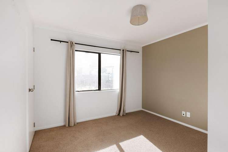 80B Coopers Road Gate Pa_12