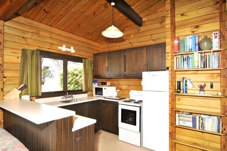 31 Courtney Place Pauanui_2