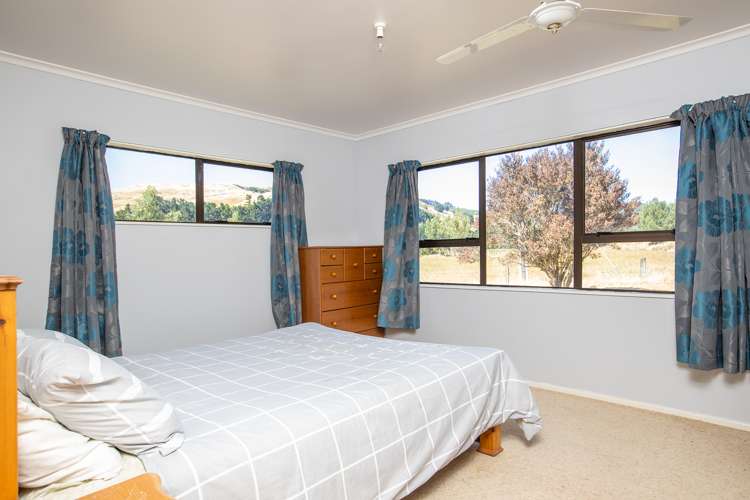 5645 Masterton Castlepoint Road Tinui_10
