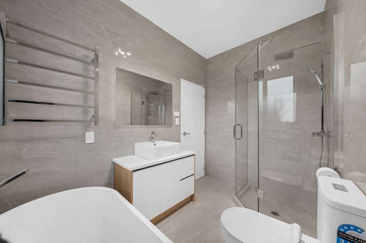 14 RONGOA MAORI WAY Pukekohe_9
