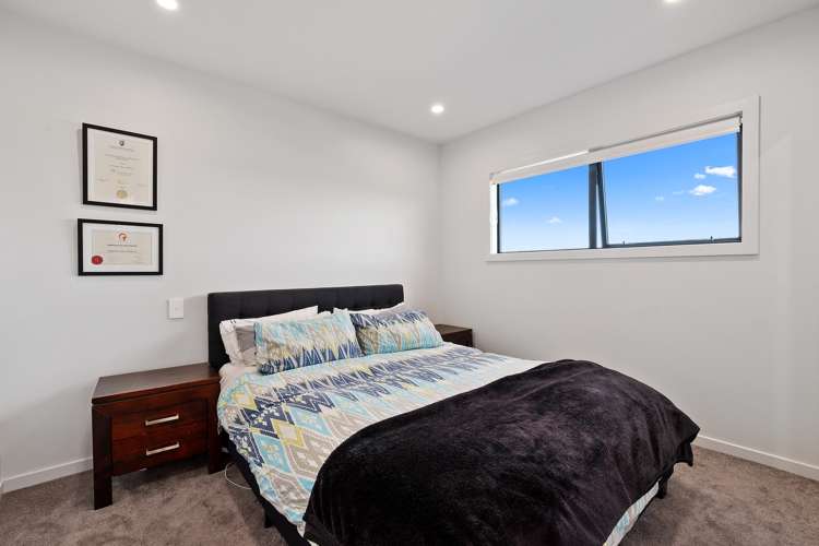 31 James Paige Lane Riverhead_21