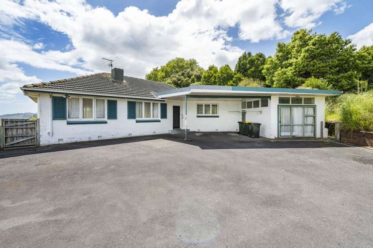 160 Redoubt Road Flat Bush_1