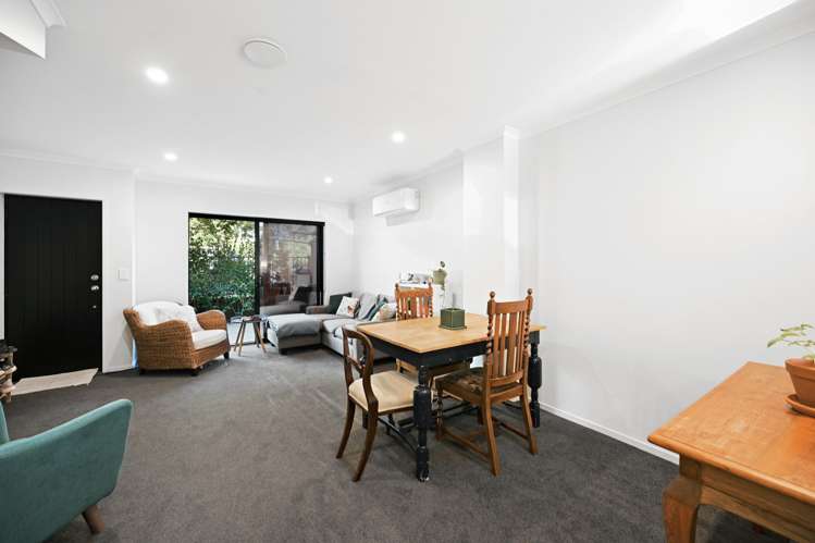 5/14 Ruakiwi Road Hamilton Lake_8