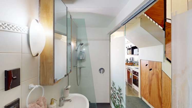 1o/51 Webb Street Mount Cook_6