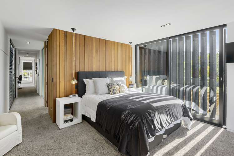 92 Nayland Street Sumner_17