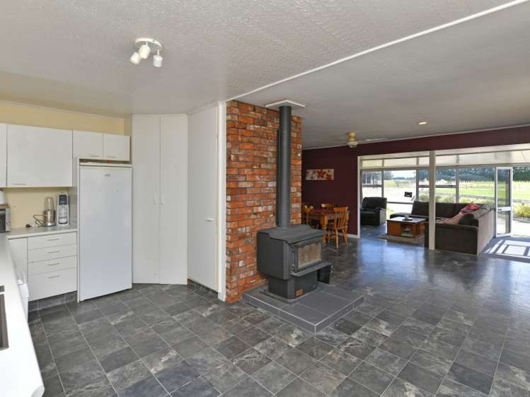 4364 Main South Road Bankside_12