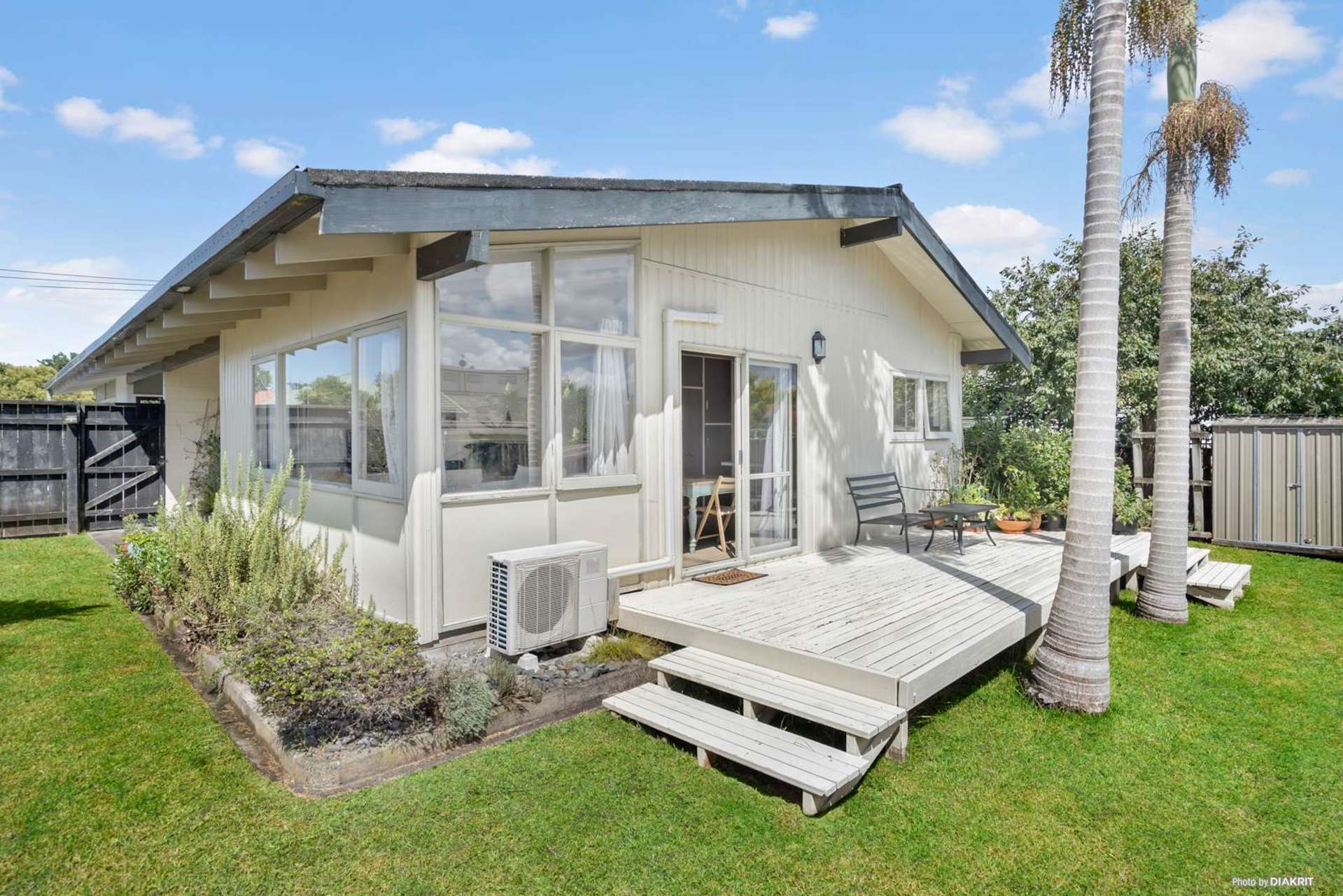 2/1a Yeovil Road Te Atatu Peninsula_0