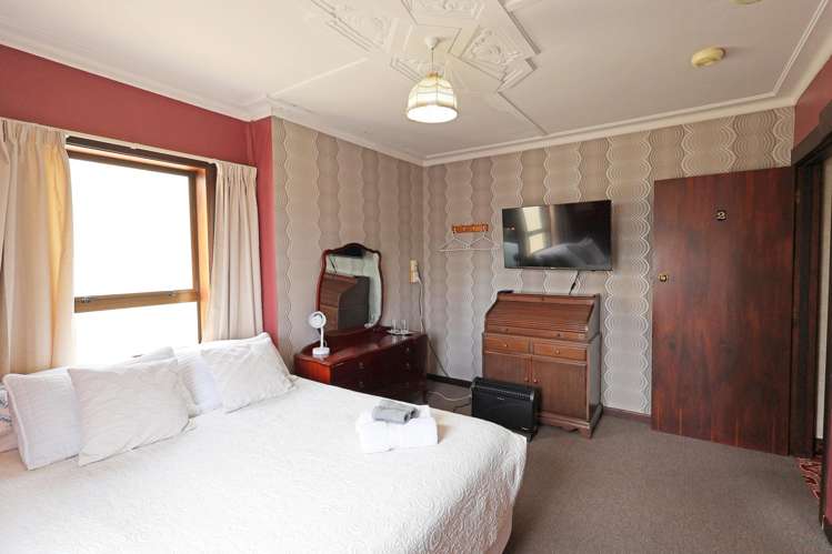 40 Gore Street + 41 Barrow Street Bluff_26