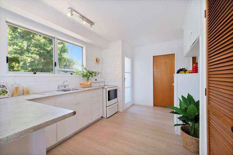 16 Glen Road Ranui_22