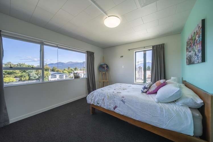 14 Pompolona Street Te Anau_13