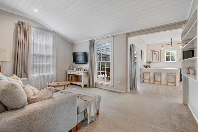 1 Karaka Street Helensville_2