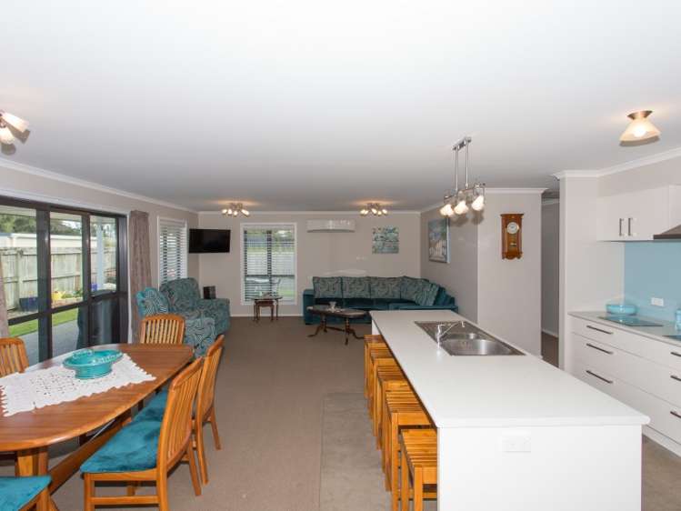 23 Sherwood Place Springvale_10