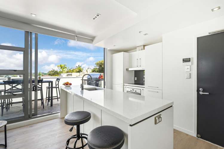 112/16 Huron Street Takapuna_9