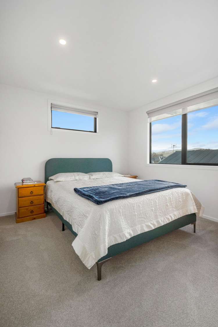 10A Crest Street Tainui_12