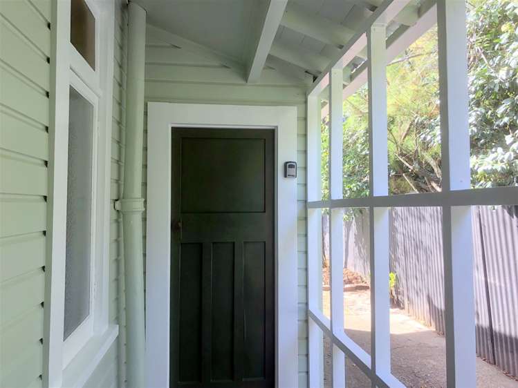 5 Kitchener Street Waipukurau and Surrounds_11