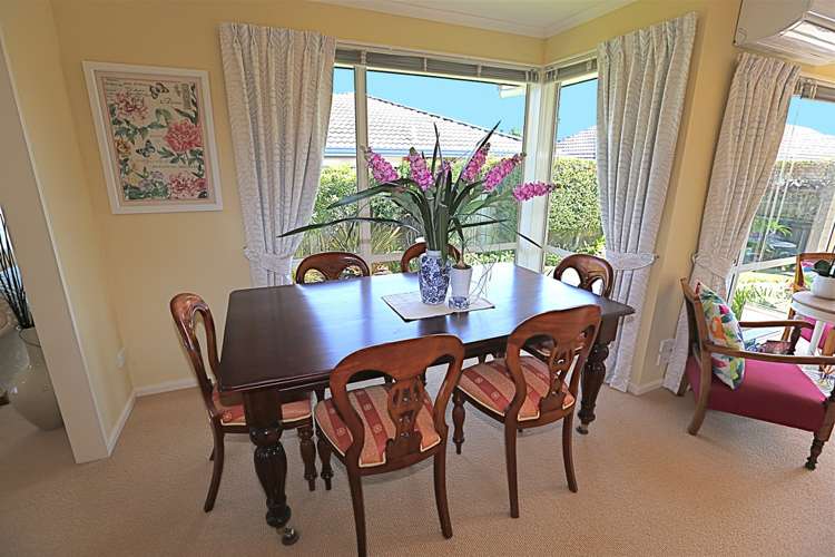 53 Newbliss Crescent East Tamaki Heights_9