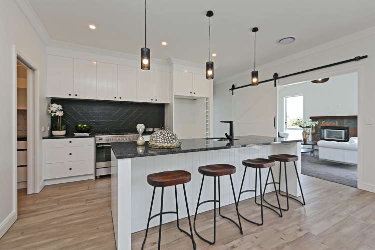 55 Kent Terrace Taradale_2