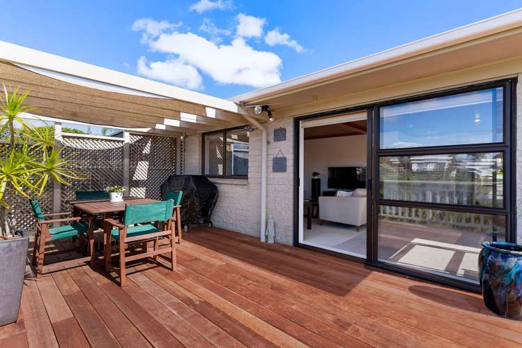 19 Davita Place Farm Cove_11