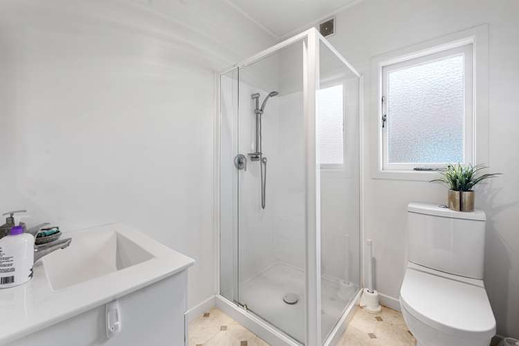 17 Rogan Street Mount Roskill_8