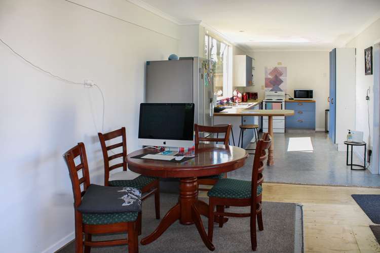 8 Armstrong Street Balclutha_5