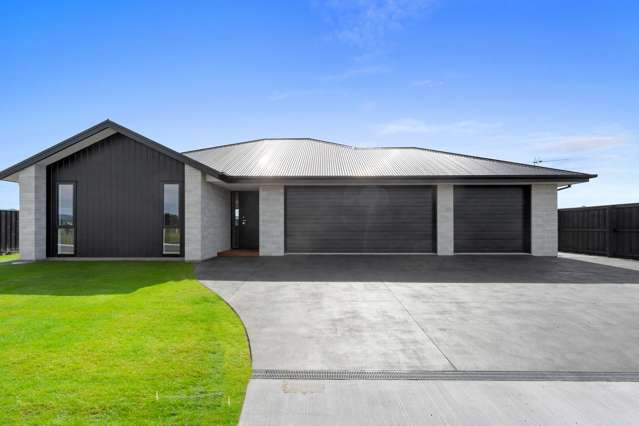 Modern Living in Amberley