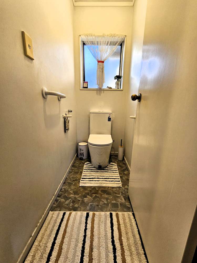 58 Bodi Place Te Atatu South_11