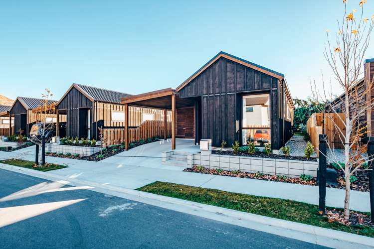 17 Lauder Street Dalefield/Wakatipu Basin_20