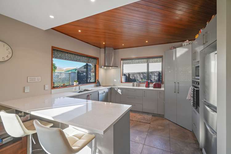 4 Chamberlain Lane Rangiora_13