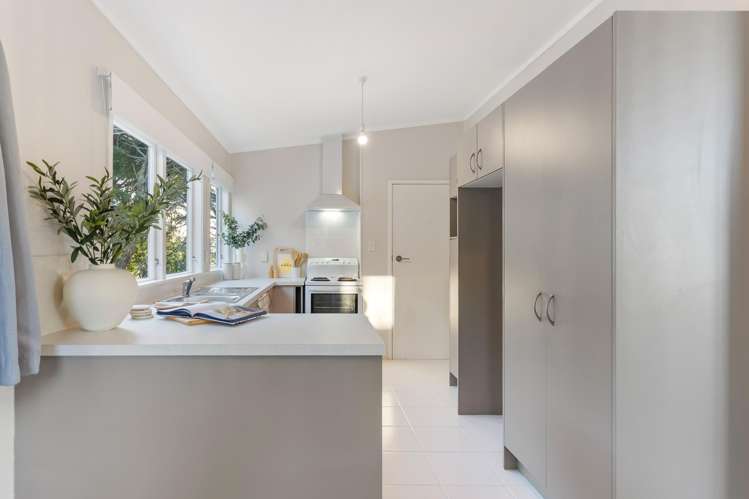 141 Ocean View Road Hillcrest_9