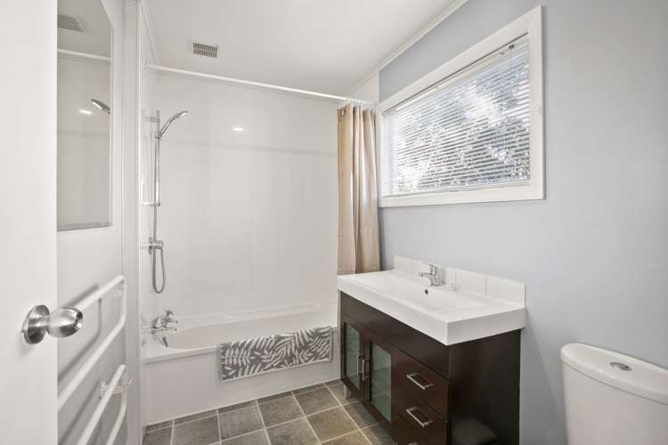 209 Devon Street West New Plymouth Central_9