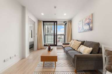 801/75 Victoria Street West_1