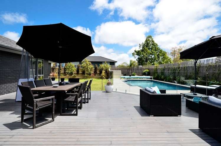 12 Jelas Drive Riverhead_4