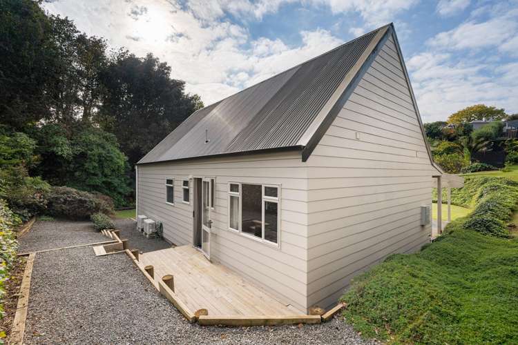 7 Fergusson Way Judea_12