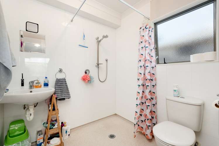 2 Lysaght Place Welcome Bay_19