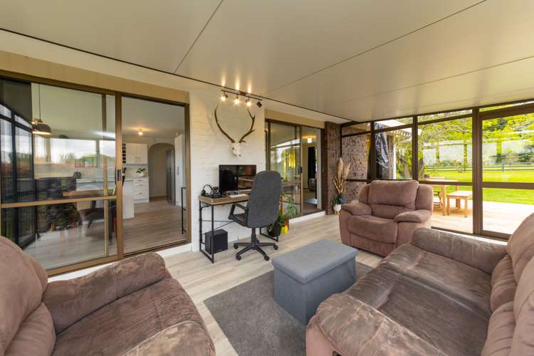 76 Watershed Road Bunnythorpe_12