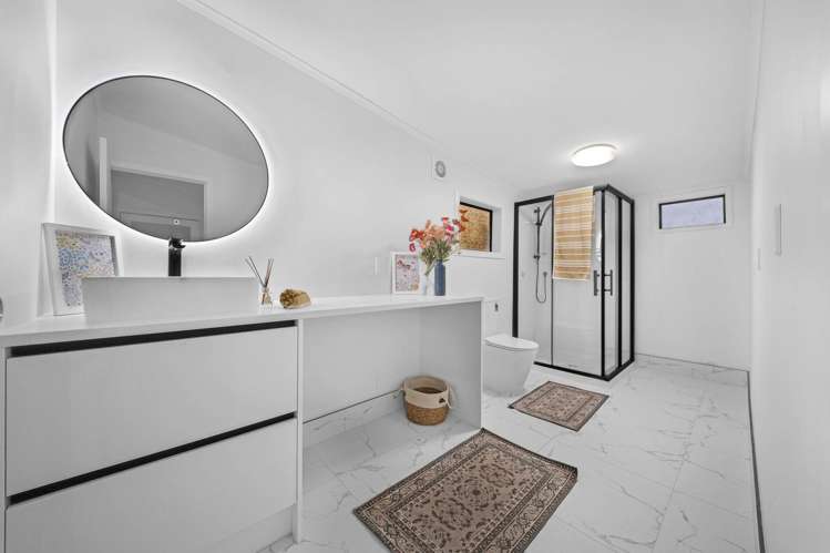 72 Don Buck Road Massey_11
