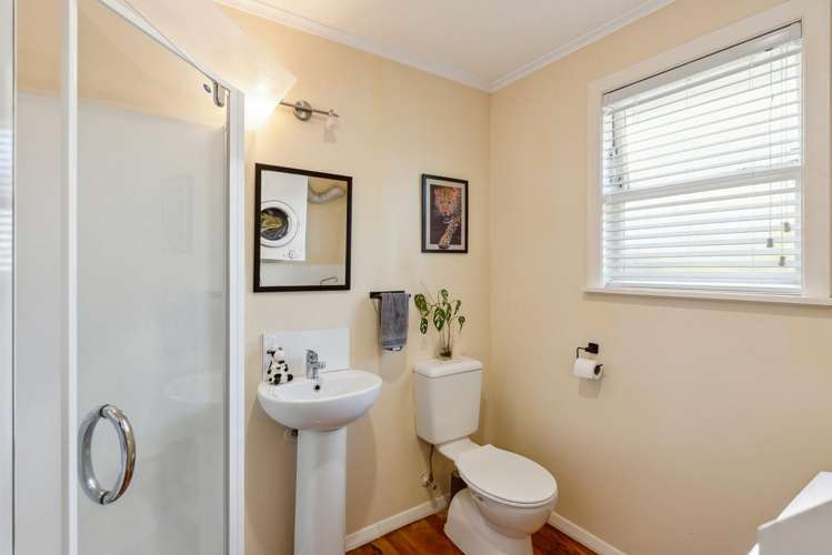 2 Anthony Grove Paraparaumu Beach_8