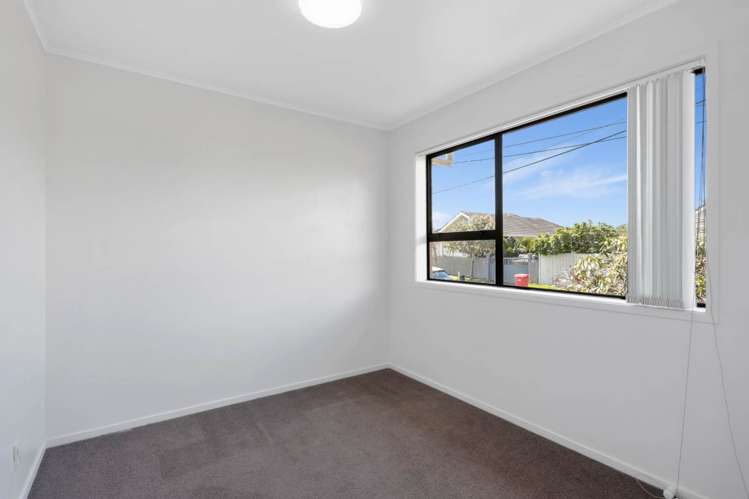 15a Abbotleigh Avenue Te Atatu Peninsula_5