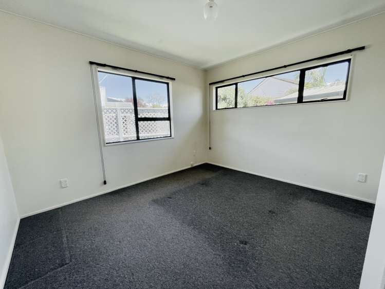 111b Rosario Crescent Red Beach_6