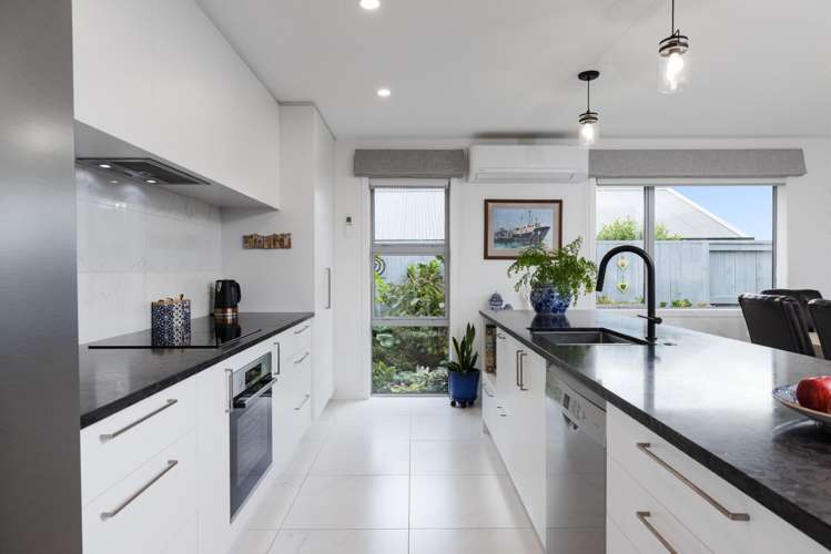 11 Hass Drive Ohauiti_6