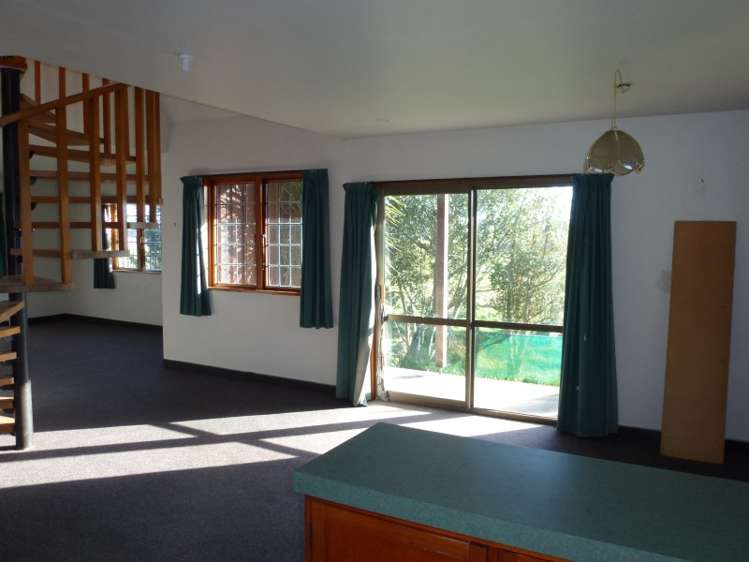 254 Coulson Road Paroa_3