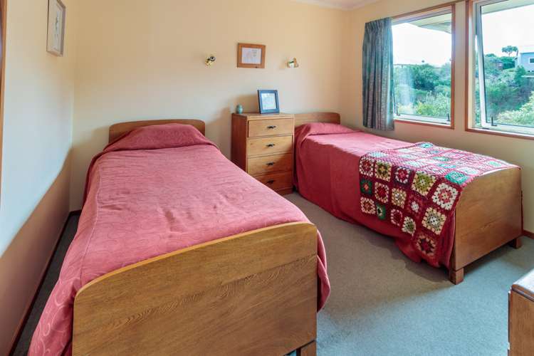 572 Portobello Road Company Bay_11