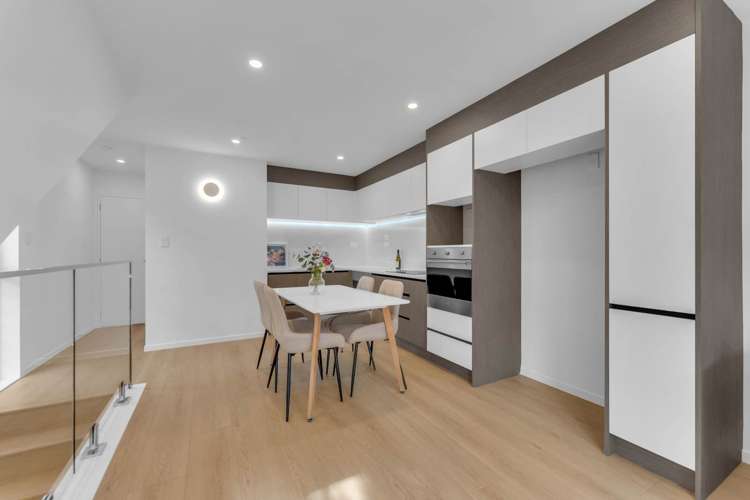 7/21 Baird Street Howick_6