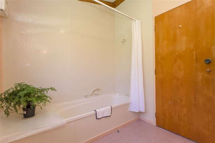 659 Portobello Road Broad Bay_10