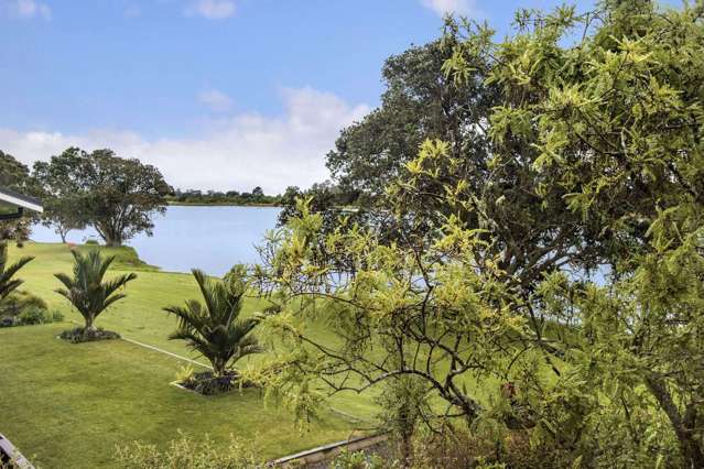 10 Roretana Drive Athenree_2
